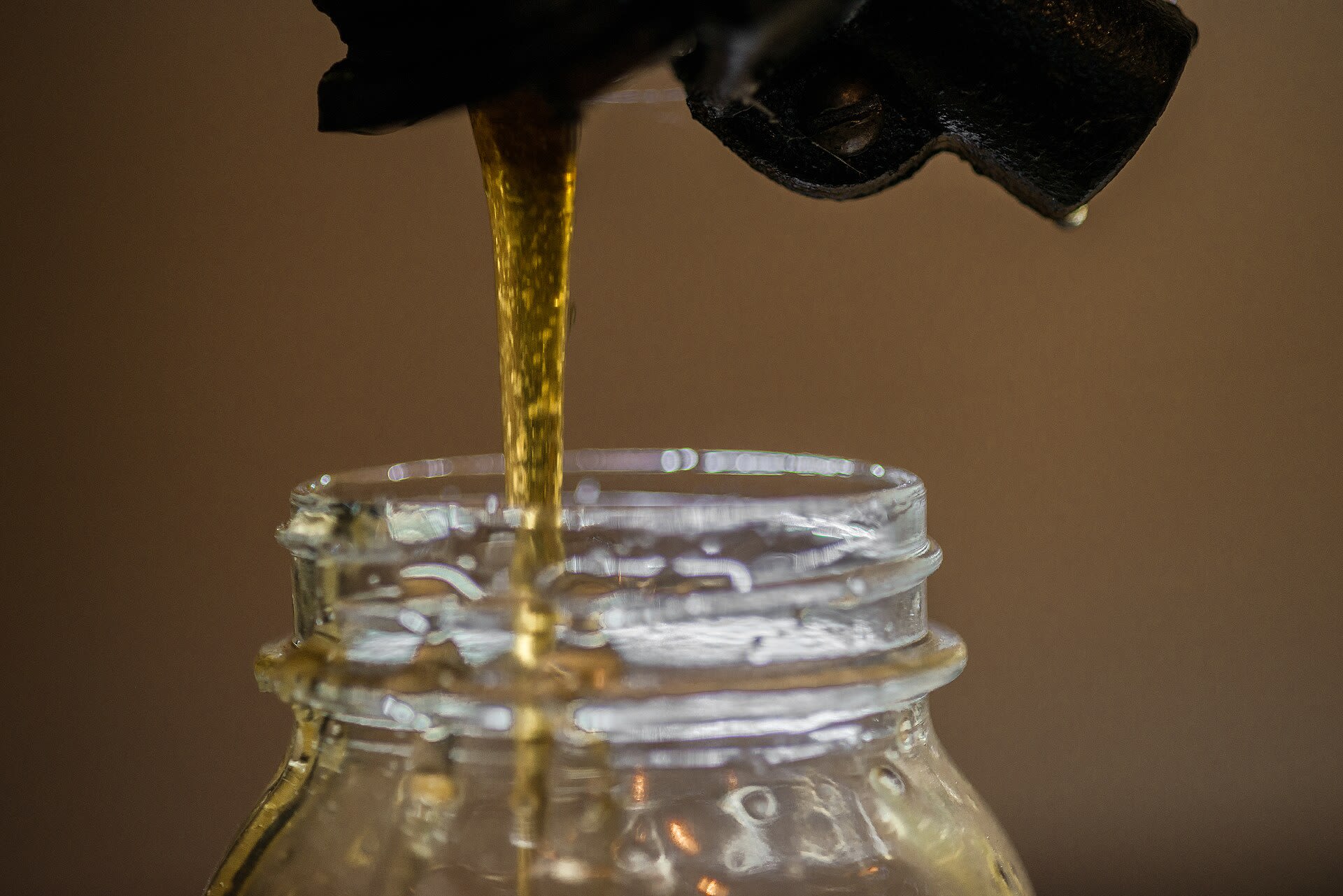 Honey pouring